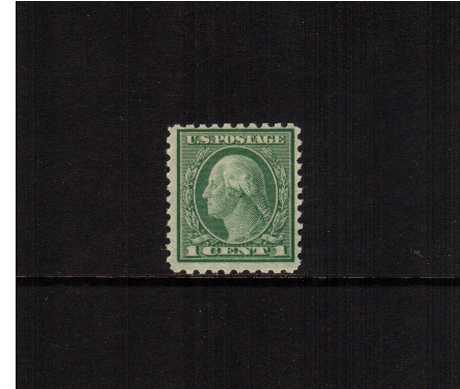 view larger image for The Washington - Franklin Issues 1919-1921 Rotary Press - Various Perforations: SG Number 552 / Scott Number 1c Green - Perforation 10 - 19x22½mm (1919) - George Washington<br>
A superb unmounted mint single