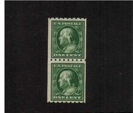 view larger image for The Washington - Franklin Issues 1910-1911 Single Line Wmk - Coils: SG Number 397pr / Scott Number 1c Green (1910) - Ben Franklin<br/>
Coil - Perforation 8� x Imperforate<br/>
A superb unmounted mint pair