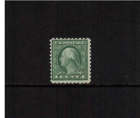 view larger image for The Washington - Franklin Issues 1919-1921 Rotary Press - Various Perforations: SG Number 552 / Scott Number 1c Green - Perforation 10 - 19x22½mm (1919) - George Washington<br>
A superb unmounted mint single