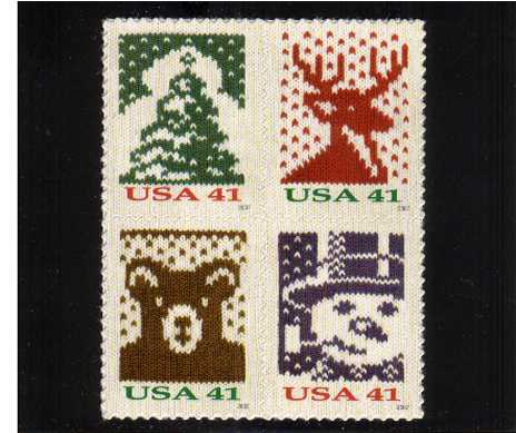 view larger image for  : SG Number 4791-4794 / Scott Number 4210b (2007) - Christmas - Holiday Knits<br/>
From sheets - Block of 4 - Perforation 10.8<br/><br/>
Self adhesive

